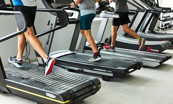 Latihan treadmill